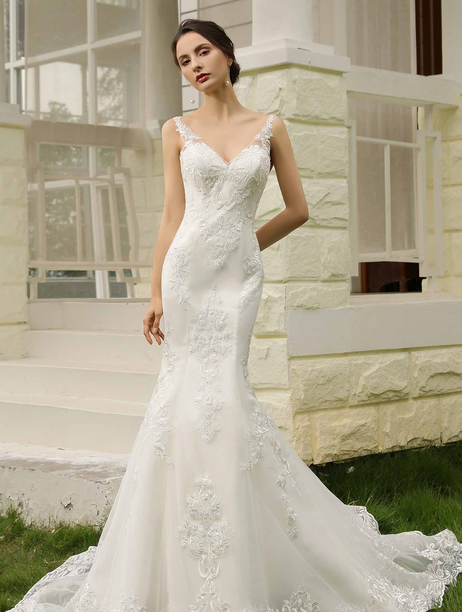 Aronia Wedding Gown